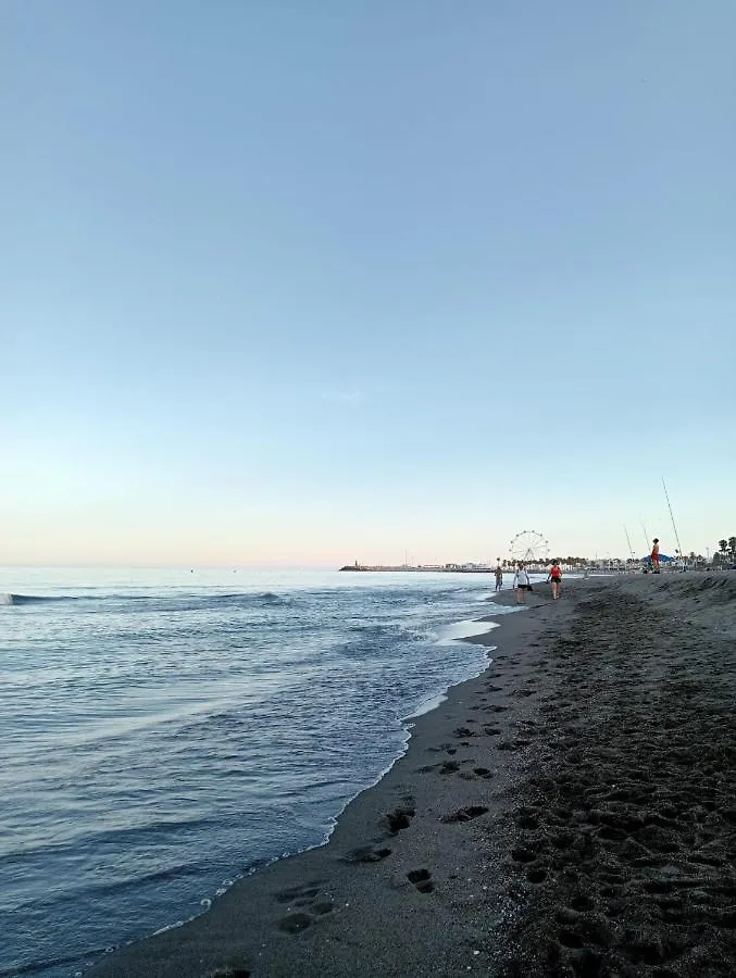 Torremolinos Center Estudio Sun & Beach Apartment